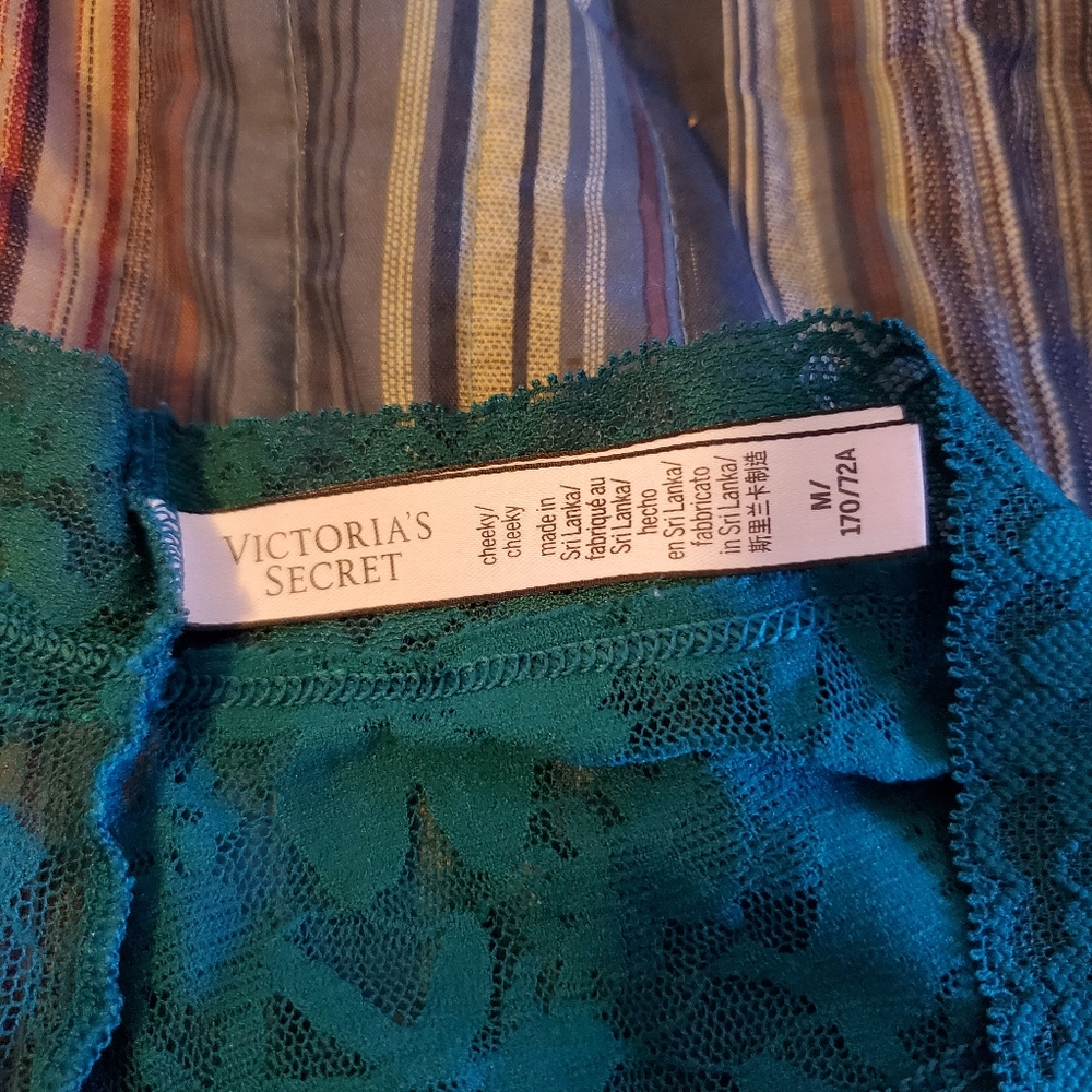 Victoria Secret - Picture 6 of 7